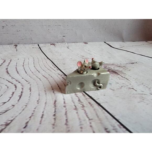 Hudson Pewter Figurine 2911 Mice in Swiss Cheese 1983 Knick Knack - Picture 2 of 5